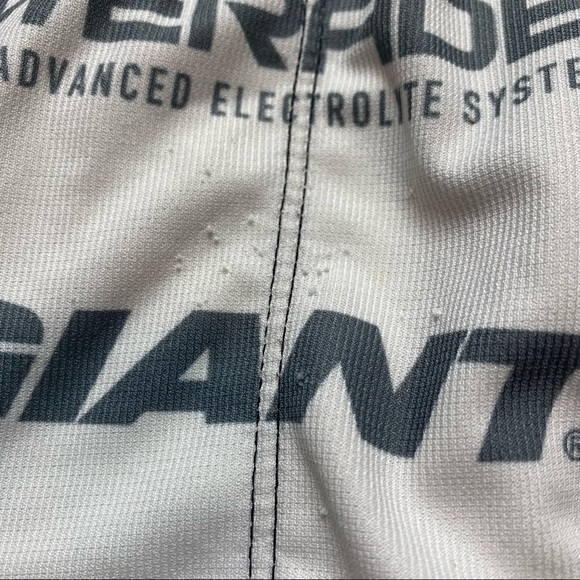 USNWC Sugoi Men’s Short Sleeve Bike Jersey Size Large - Picture 7 of 8